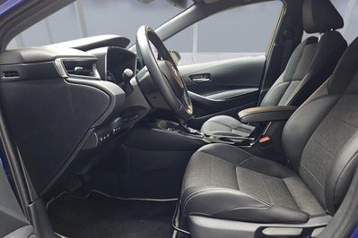 Toyota Corolla 1.8 Hybrid Style