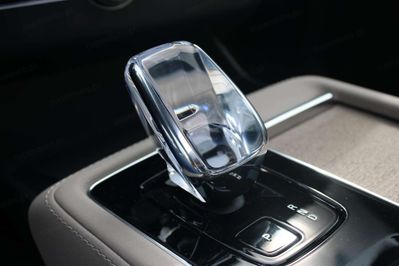 Volvo XC90 T8 AWD Plug-In Hybrid Ultra Dark 7os