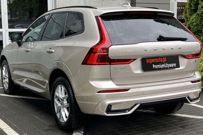 Volvo XC60 B5 B AWD Plus Dark
