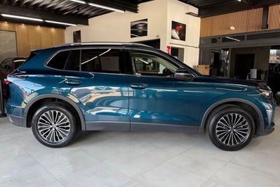 Volkswagen Tiguan Elegance 2.0 TSI DSG 4Mot.