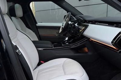 Land Rover Range Rover Sport D300 Dynamic SE