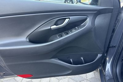 Hyundai i30 Smart 1.5 T-GDI 48V  DCT