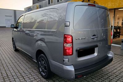 Opel Vivaro XL L2H1 EAT8