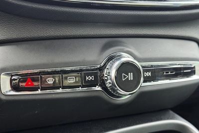 Volvo XC40 B3 Core aut