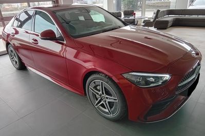 Mercedes Klasa C 220 d  4-Matic AMG