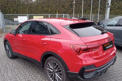 Audi Q3 35 TFSI mHEV S-Line S tronic
