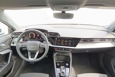 Audi A3 30 TFSI mHEV Advanced S tronic