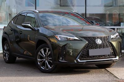 Lexus UX 300h F Sport Design Hybrid Dynamic Force