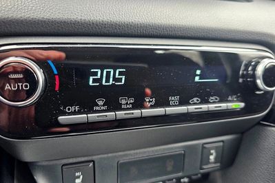 Mazda 2 1.5 Hybrid