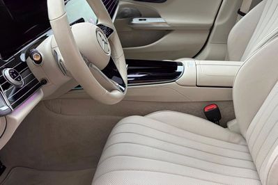 Mercedes Klasa E 220 d 4-Matic Exclusive