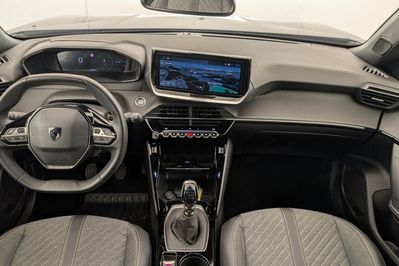 Peugeot 2008 ALLURE 1.2 PureTech