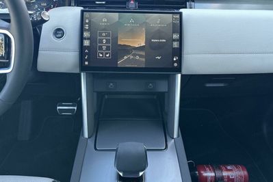 Land Rover Discovery Sport AWD Auto Dynamic