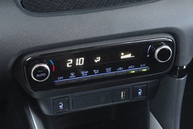 Toyota Yaris Hybrid 1.5 Comfort