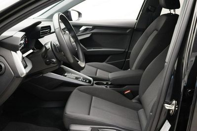 Audi A3 35 TFSI mHEV S tronic