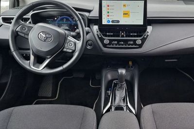 Toyota Corolla 1.8 Hybrid Style