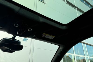 Aston Martin DBX V8