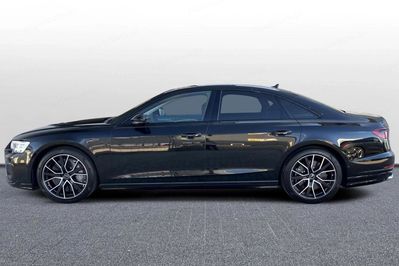 Audi A8 S8 TFSI quattro