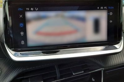 Peugeot 208 GT e-DCS6 1.2 mHEV