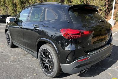Mercedes GLA AMG  35 4-Matic