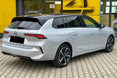 Opel Astra GS 1.2 Turbo EDCT6