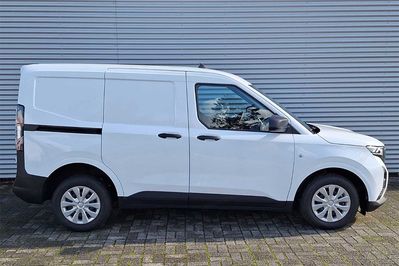 Ford Transit Courier Trend L1H1