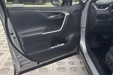 Toyota RAV4 Selection 2.5 Hybrid