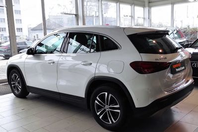Mercedes GLA 200 7G-DCT