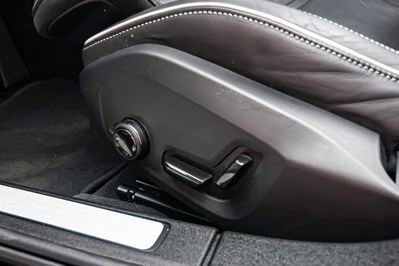 Volvo S60 B5 AWD Ultimate Dark aut