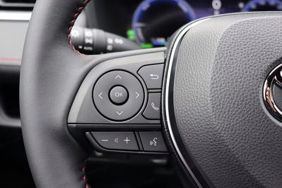 Toyota RAV4 Dynamic 2.5 Hybrid Dynamic Force Plug-in