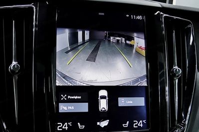 Volvo XC60 T5 Momentum Pro