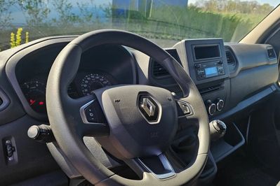 Renault Master 2.3 dCi L1H2