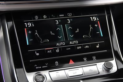 Audi Q7 50 TDI quattro S Line