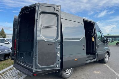 Iveco Daily 35S18 12m3 Hi-Matic