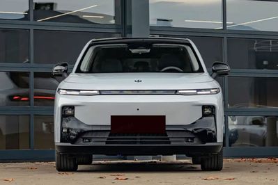 Leapmotor B10 Design Hybrid EV 18,8 kWh