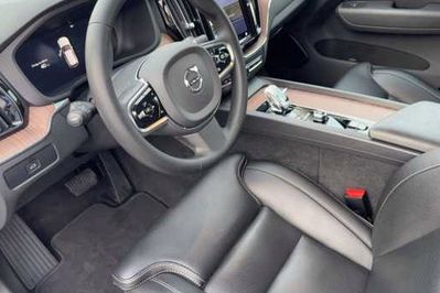 Volvo XC60 B4 B Plus Bright