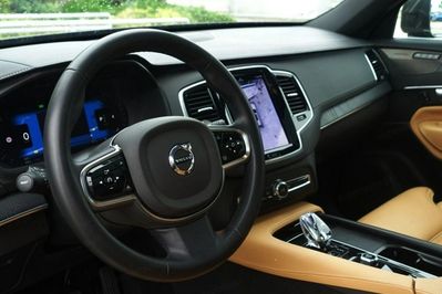 Volvo XC90 B5 B AWD Ultimate Bright 7os