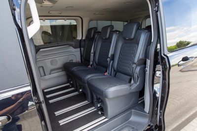 Ford Tourneo Custom 2.0 Titanium L2H1