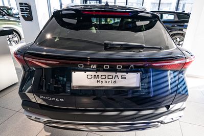 Omoda 5 1.5 T-GDI Hybrid Premium DHT