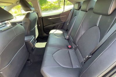 Toyota Camry Executive CVT