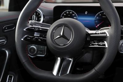 Mercedes CLA 200 AMG Line