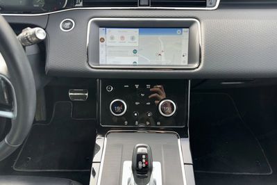 Land Rover Range Rover Evoque P300e SE