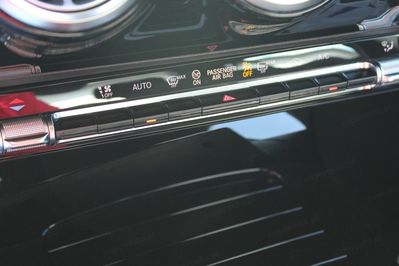 Mercedes CLA 200