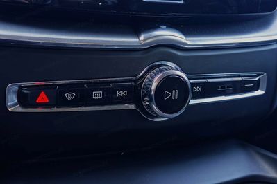 Volvo XC60 T4 Momentum Pro