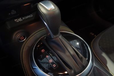 Nissan Juke 1.0 DIG-T Kiiro DCT