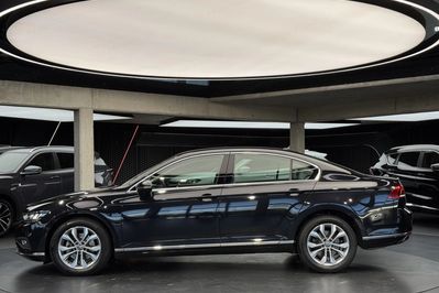 Volkswagen Passat 2.0 TSI Elegance DSG
