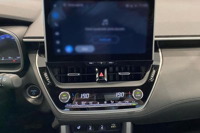 Toyota Corolla Cross Executive 2.0 Hybrid