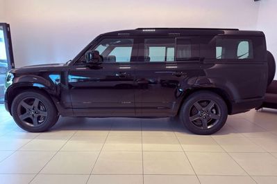 Land Rover Defender 130 3.0 D300 mHEV X-Dynamic SE
