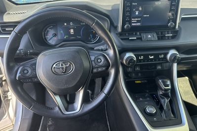 Toyota RAV4 Selection 2.5 Hybrid  4x4