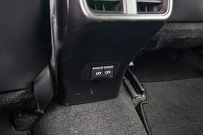 Lexus UX 250h