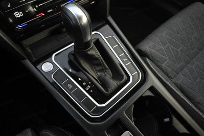 Volkswagen Passat 2.0 TDI Business DSG